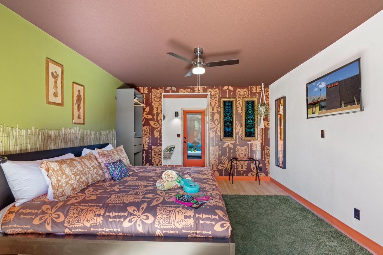 Tiki Hotel Palm Springs Bagian luar foto