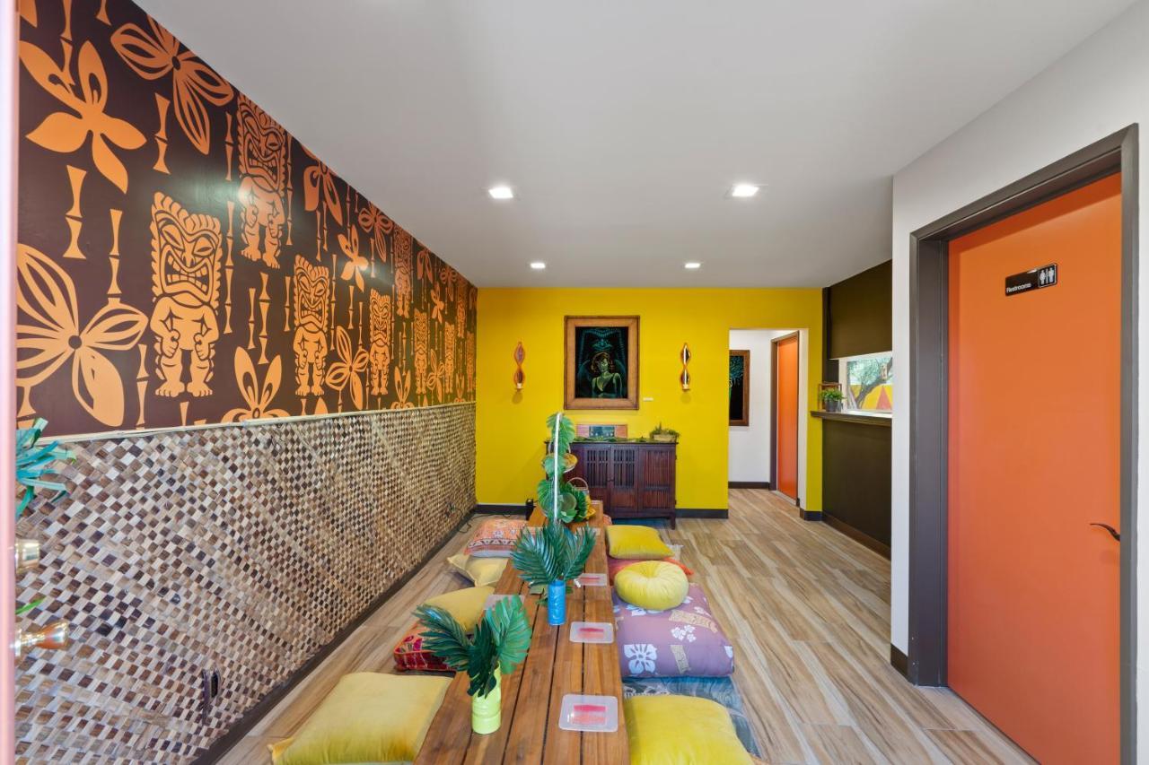 Tiki Hotel Palm Springs Bagian luar foto
